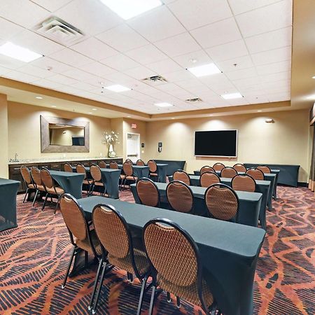 Hampton Inn & Suites Milwaukee/Franklin Franklin  Екстериор снимка