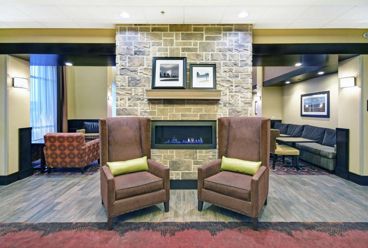 Hampton Inn & Suites Milwaukee/Franklin Franklin  Екстериор снимка