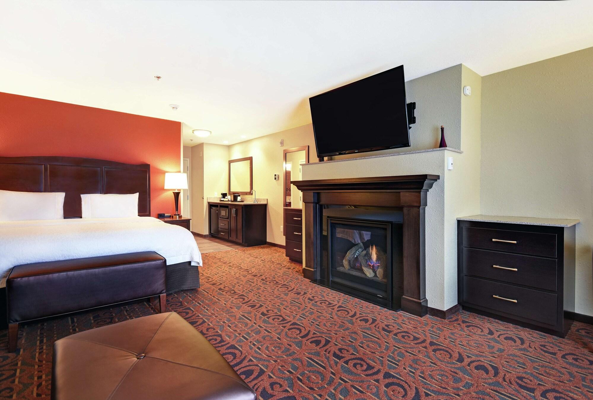 Hampton Inn & Suites Milwaukee/Franklin Franklin  Екстериор снимка