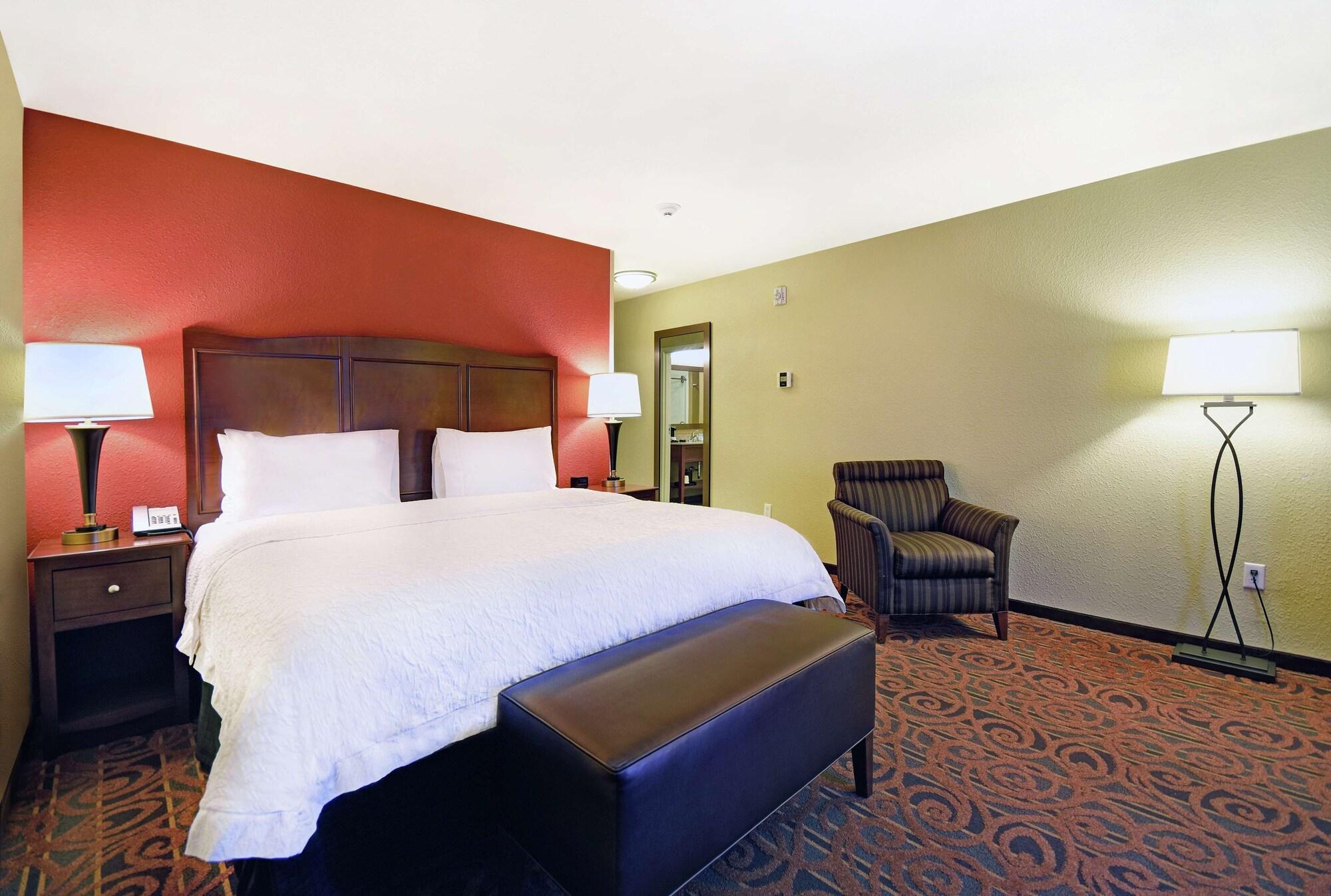 Hampton Inn & Suites Milwaukee/Franklin Franklin  Екстериор снимка