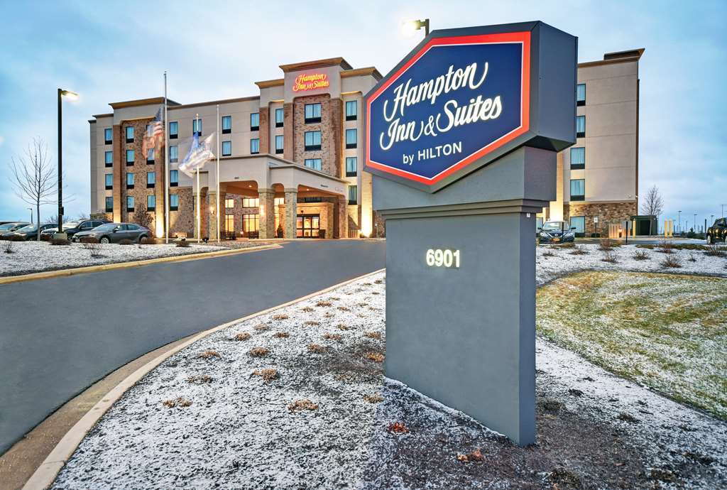 Hampton Inn & Suites Milwaukee/Franklin Franklin  Екстериор снимка